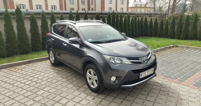 Toyota RAV4 cena 51900 przebieg: 168000, rok produkcji 2013 z Żary małe 466